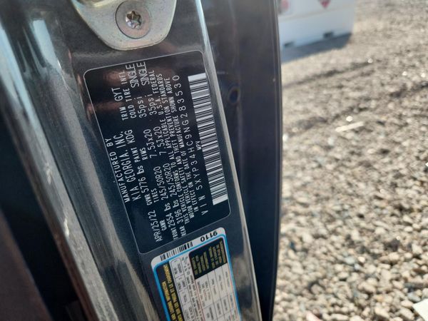 2022 KIA TELLURIDE EX
