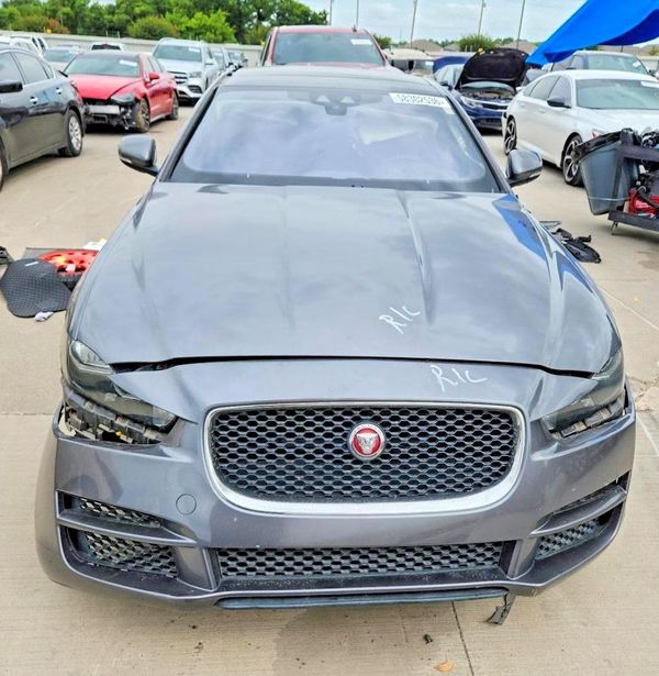 2019 JAGUAR XE Premium