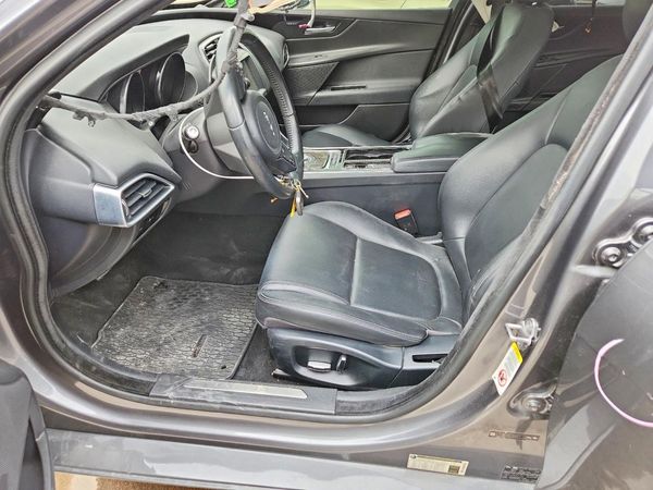 2019 JAGUAR XE Premium