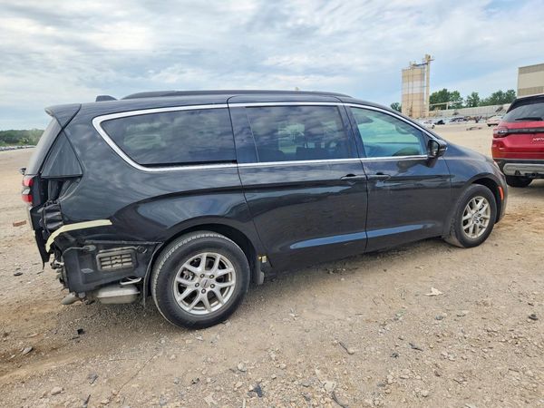 2022 CHRYSLER PACIFICA