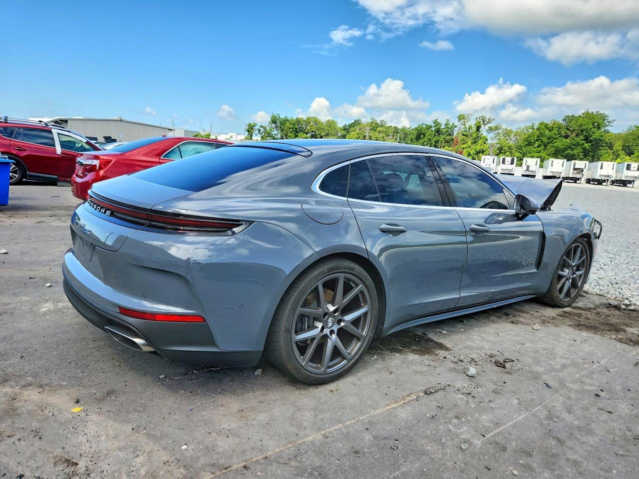 2025 PORSCHE PANAMERA