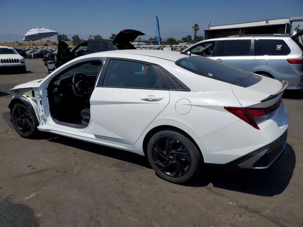 2026 HYUNDAI ELANTRA