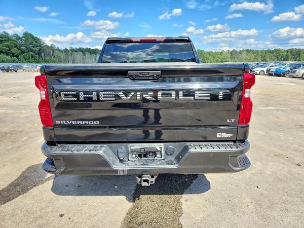2023 CHEVROLET SILVERADO LT-L
