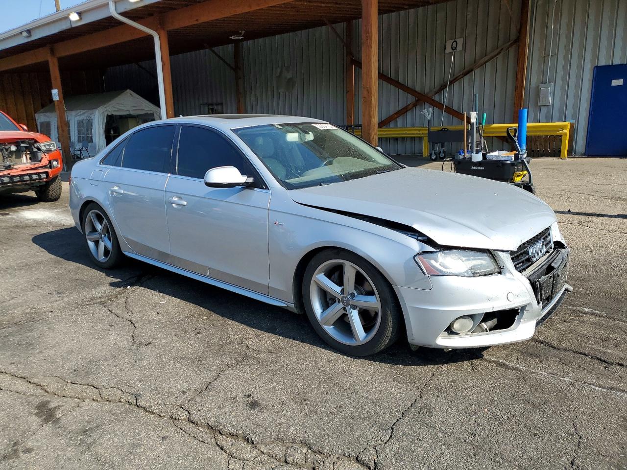 2012 AUDI A4 quattro Premium Plus