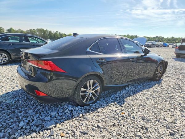 2018 LEXUS IS 300