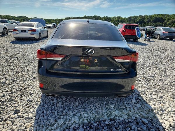 2018 LEXUS IS 300