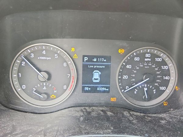 2019 HYUNDAI TUCSON SE
