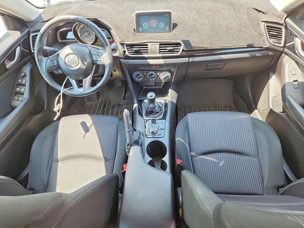 2015 MAZDA 3 Touring/GS