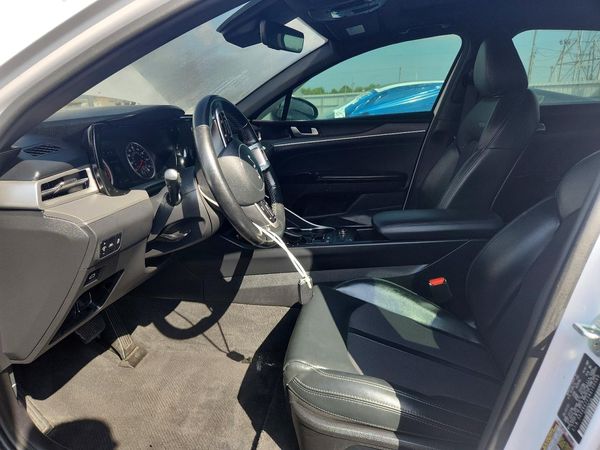 2022 KIA K5