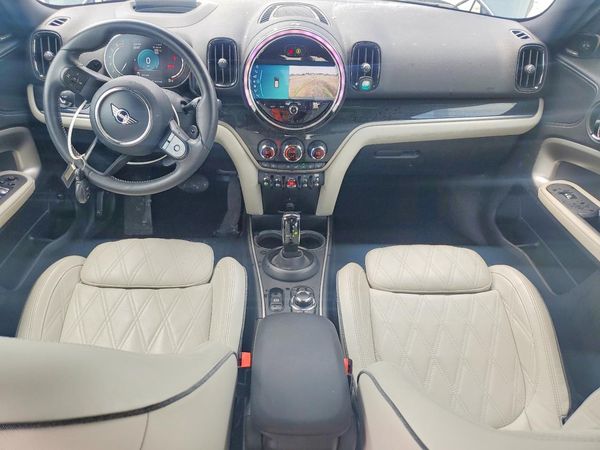 2023 MINI COOPER
