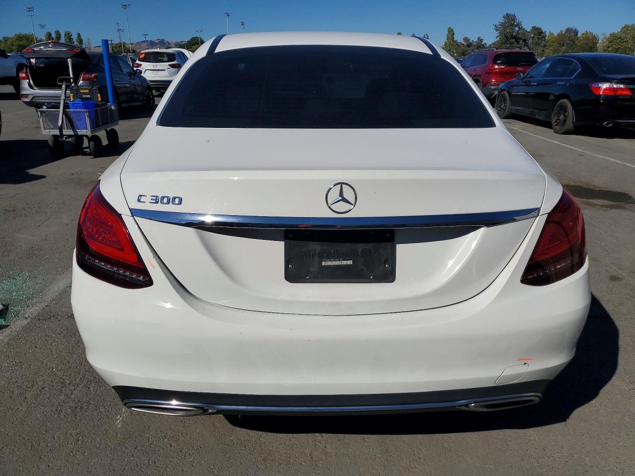 2020 MERCEDES-BENZ C C300
