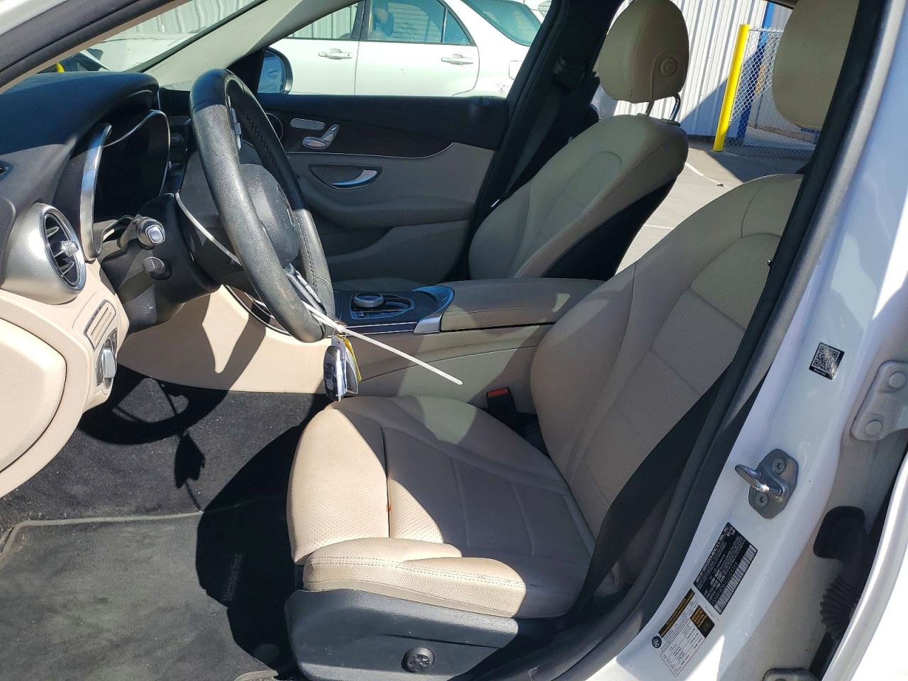 2020 MERCEDES-BENZ C C300