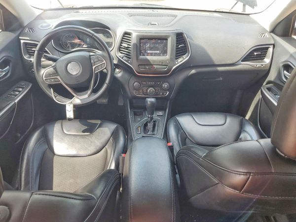 2019 JEEP CHEROKEE LATITUDE PLUS FWD