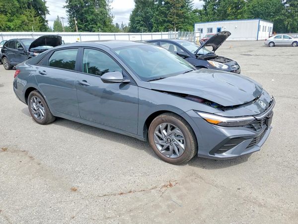2026 HYUNDAI ELANTRA HYBRID