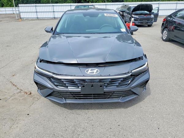 2026 HYUNDAI ELANTRA HYBRID