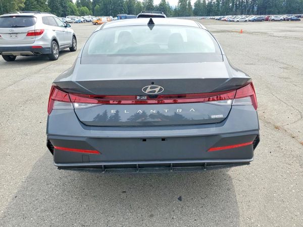 2026 HYUNDAI ELANTRA HYBRID