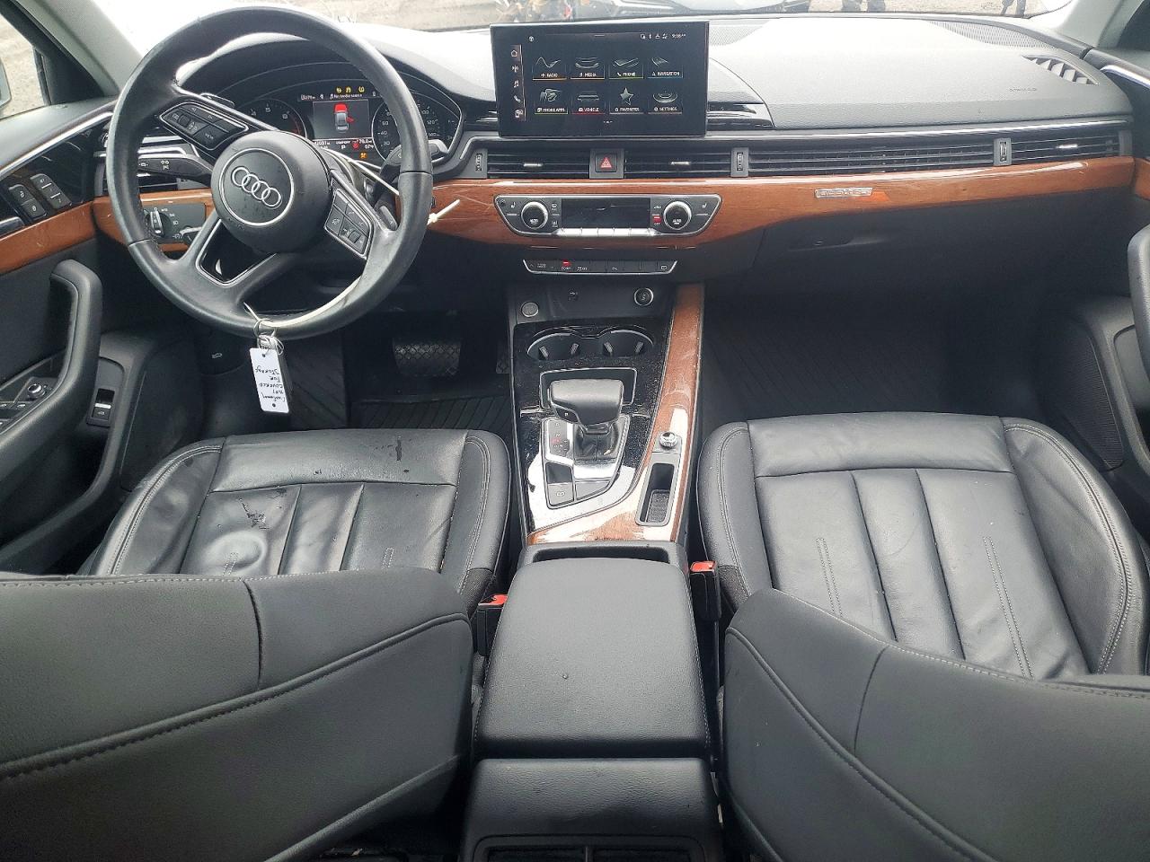 2021 AUDI A4 quattro Premium