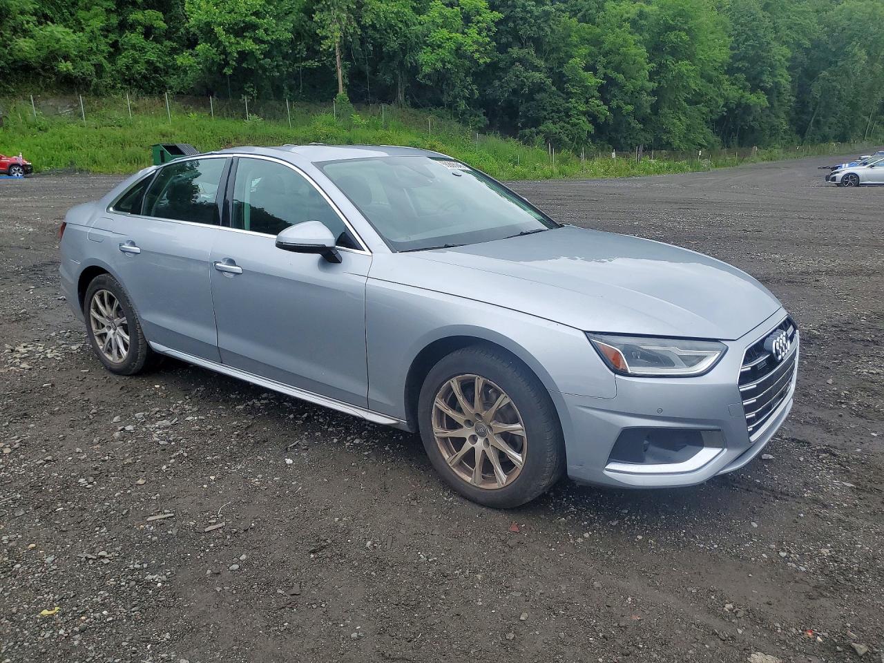 2021 AUDI A4 quattro Premium