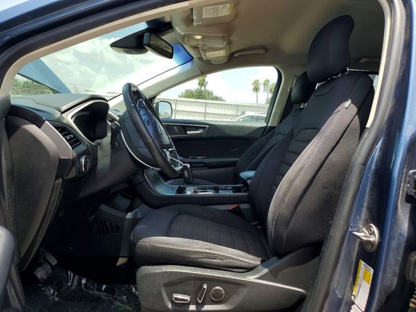 2019 FORD EDGE SEL — DENT