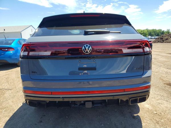 2025 VOLKSWAGEN ATLAS CROSS SPORT 4Motion SEL R-Line