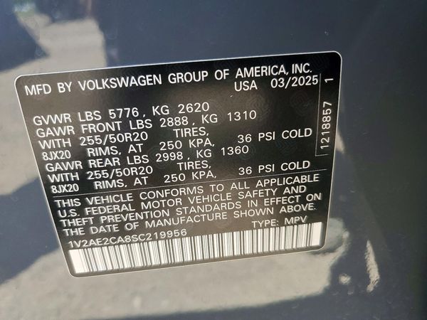 2025 VOLKSWAGEN ATLAS CROSS SPORT 4Motion SEL R-Line