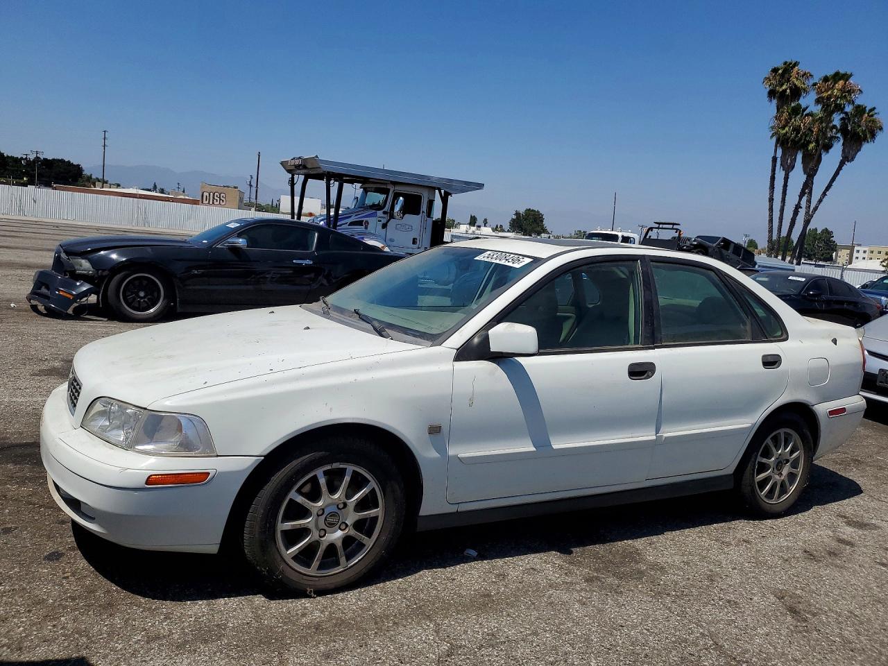 2001 VOLVO S40