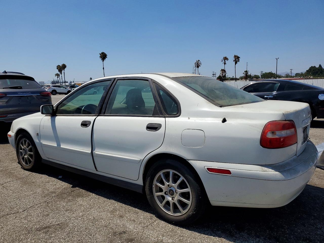 2001 VOLVO S40