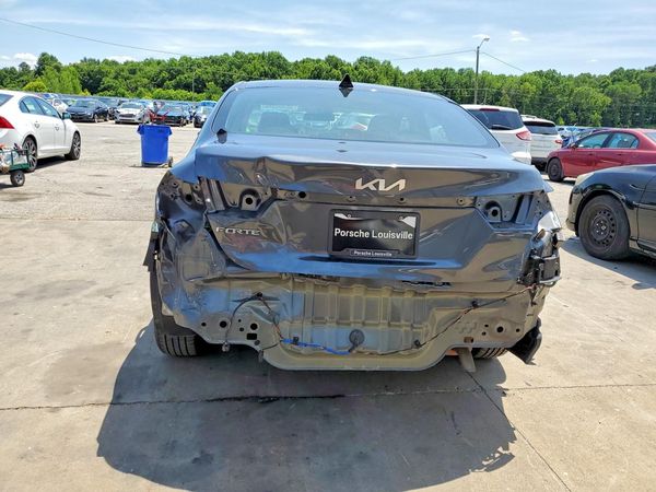 2022 KIA FORTE