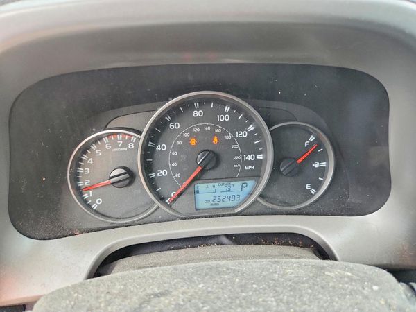 2016 TOYOTA RAV4 LE (X Grade)
