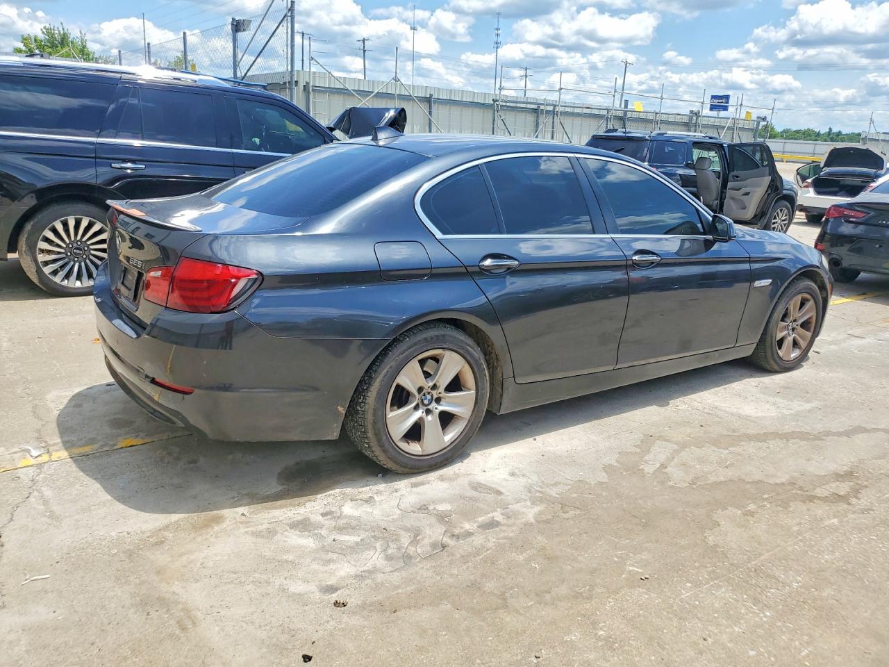2012 BMW 528