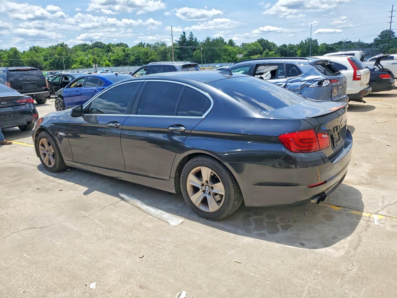 2012 BMW 528