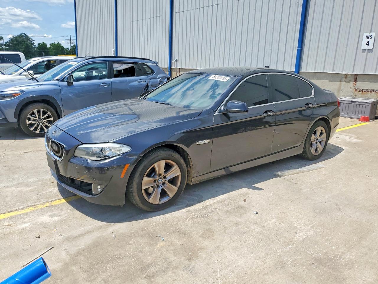 2012 BMW 528