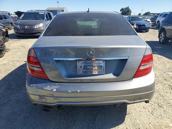 2013 MERCEDES-BENZ C C250