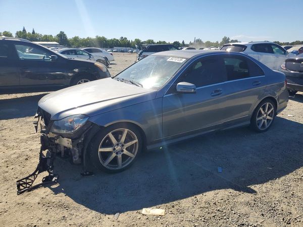 2013 MERCEDES-BENZ C C250