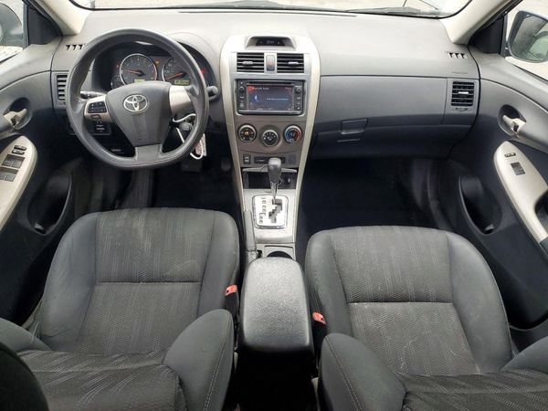 2013 TOYOTA COROLLA
