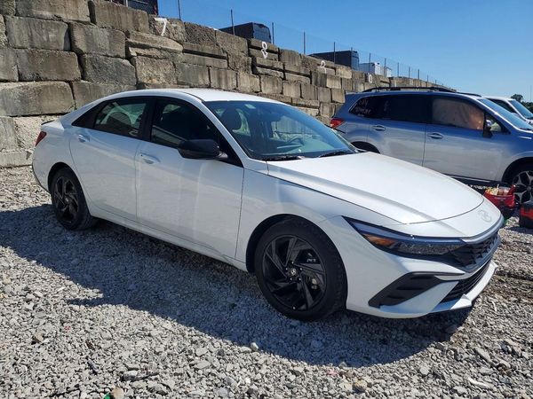 2026 HYUNDAI ELANTRA