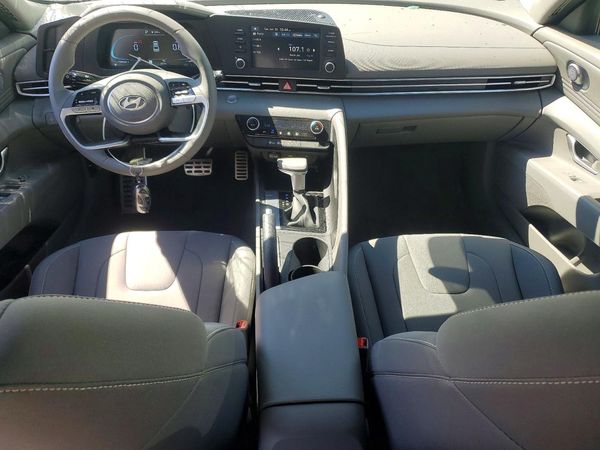 2026 HYUNDAI ELANTRA