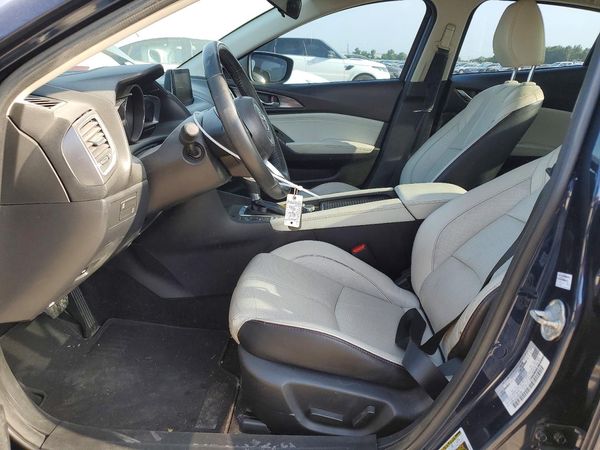 2018 MAZDA 3 Grand Touring