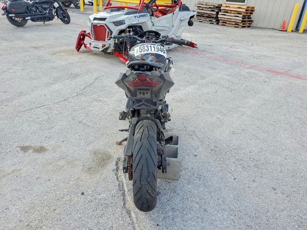 2022 KAWASAKI ER400 D