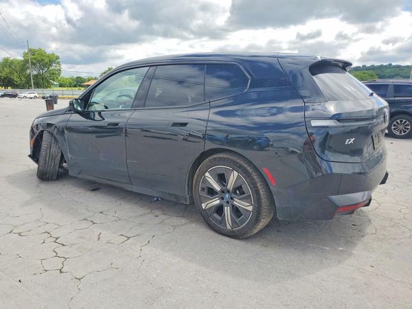 2024 BMW IX xDrive50