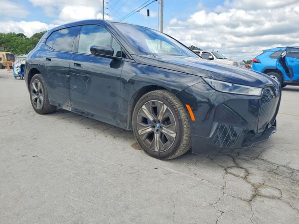 2024 BMW IX xDrive50
