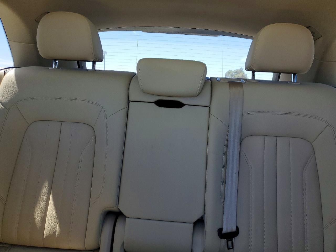 2018 AUDI Q5 quattro Premium Plus