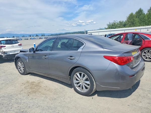 2015 INFINITI Q50