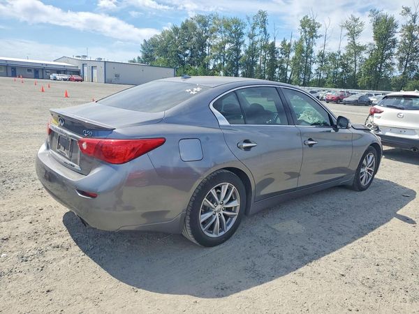 2015 INFINITI Q50