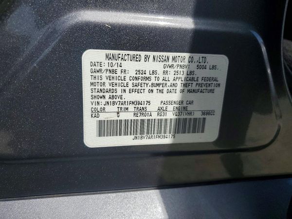 2015 INFINITI Q50