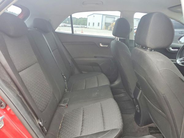 2020 KIA RIO 5-DOOR LX, S
