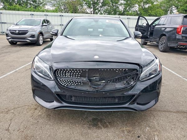 2015 MERCEDES-BENZ C 4-MATIC
