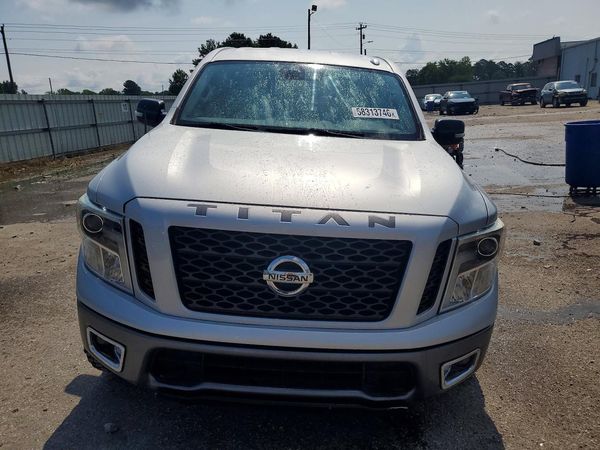 2019 NISSAN TITAN