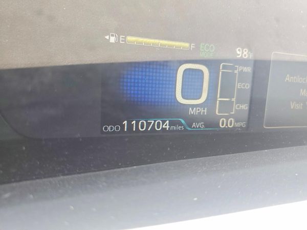 2016 TOYOTA PRIUS