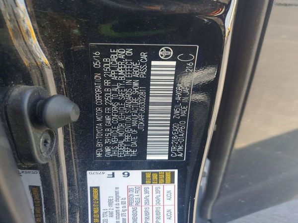2016 TOYOTA PRIUS